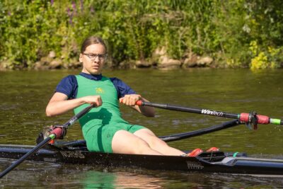 Oliver wins the J13 1x